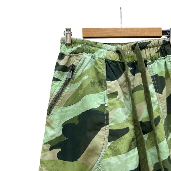 Free People FP Movement Stadium Printed Track Pants Green Camo NWOT SMALL - Picture 4 of 16